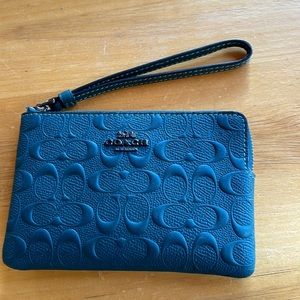 Womens clutch/wallet